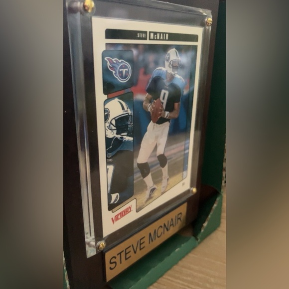 Steve McNair Tennessee Titans QB NFL Victory trading card in Plaque+ framed NWT - Picture 6 of 6